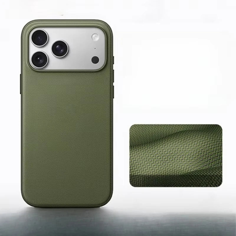 Capa MagSafe Woven – iPhone 17/16/15 Pro Max