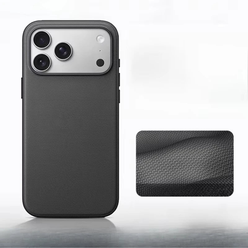 Capa MagSafe Woven – iPhone 17/16/15 Pro Max