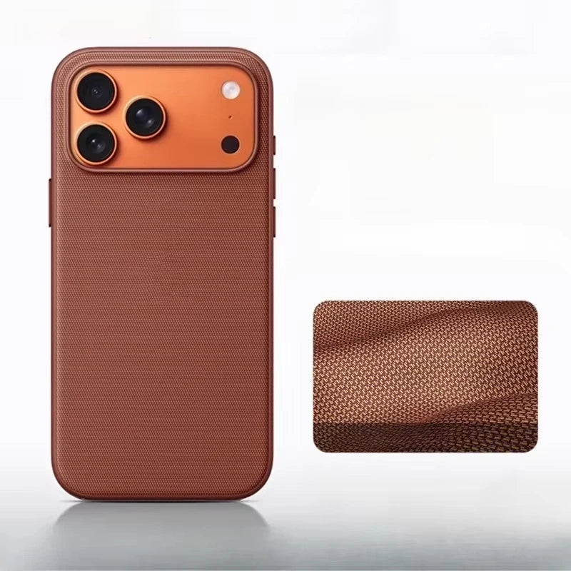 Capa MagSafe Woven – iPhone 17/16/15 Pro Max